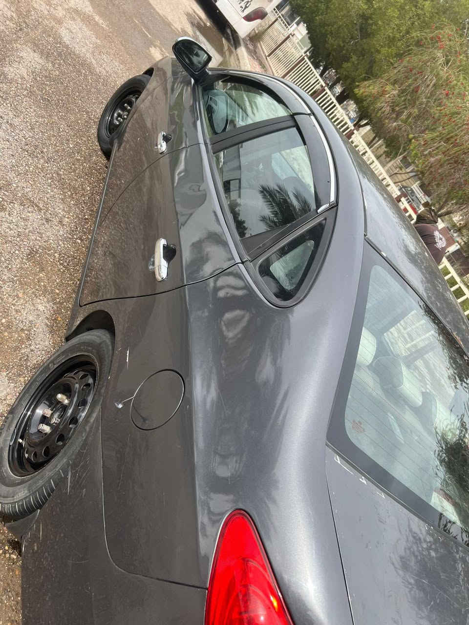 النترا للبيع
وراد أمريكي  حادثه جاملغ الخلفي بس الوجهه سنويه ساقطه
سياره جاهزه من كلشي باتري جديد تبريد موجود  لاتوجد. غرامات  سعر 82 وبيها مجال   ***********
