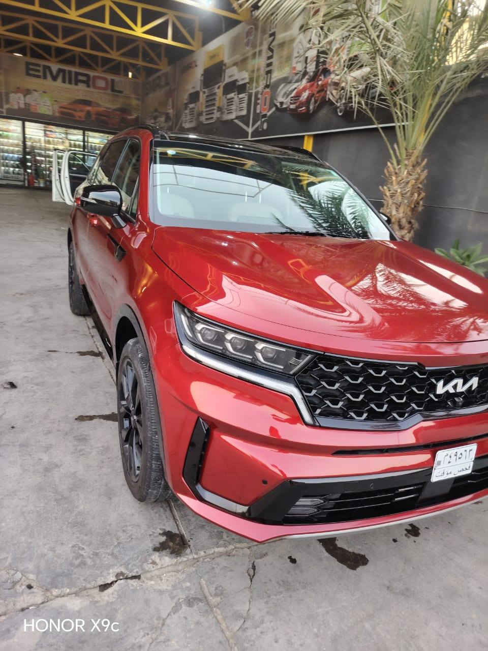 سورنتر 2023 مواضفات SX وارد امريكي....
للبيع...

اسم السياره : كيا سورينتو
مديل السياره : 2023 
الوارد : امريكي
موصفات السياره : SX PRSTEG فول السياره
1- رادار امامي
2-رادار خلفي
3-تحكم ستيرن
4-داخل السياره ابيض
5-كشنات تدفئه
6- كشنات جلد
7-لون كرزي غير محدد يعني طوخ
8- شاشه دجتال الكترونيه
9-بنراما
10-السياره عليها كت بلاك ادشن بلادي
11-مكينه 2.5L Turbo
12-مرايا الجانب شفط
13-دخول ذكي
14-كشنات ملكي ابيض منفصل يعني VIP
15-سعر 280$الف دولار 
16-ماشيه 14000ميل زيرووو
17-السياره مو هايبردددد
18-السياره 7 راكب
19-ابيع بدون رقم 
⚠️للعلم السياره دخول جديد جديد
حادث السياره بس مبدل بنيد وصور الحادث موجوده
التواصل : ***********
