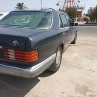 مارسيدس  موديل 88 باب طويل محرك 2500 بطه رقم بغداد جديد غرفه جلد تبريد...