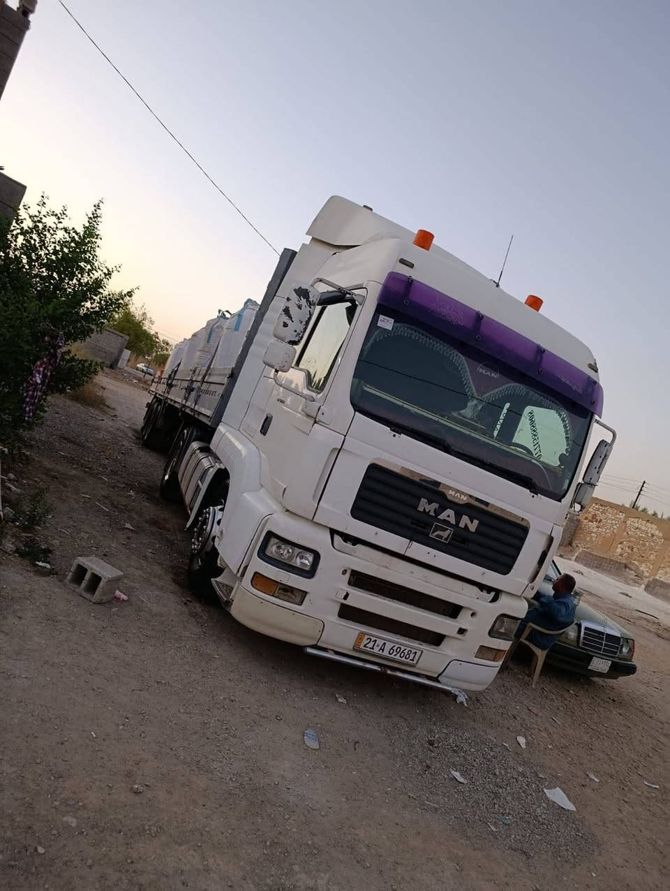 السلام عليكم مان للبيع 2001كير وتماتيك بم ونوزل سنويه 2030 بسمي تحويل ثاني يوم مربوطة فلات دك تاير تخم تاير جديد السياره مكفولة كفاله عامه كير مكينه شاصي بشرط هذه رقمي ***********
