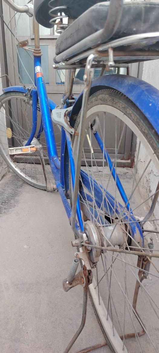 محفظة بغداد عويريج مقابل مخابز باب الأغا ***********
