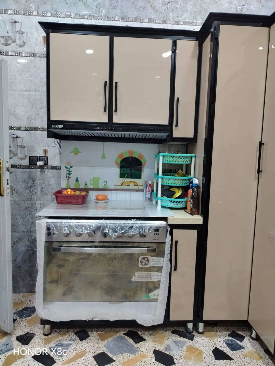 غراض بيت للبيع اخو الجديد البيع لغرض السفر الاستفسار اكثر تواصل واتساب***********
