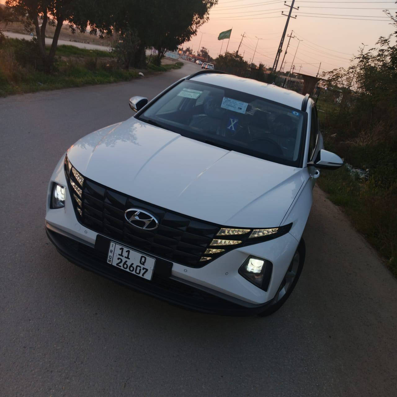 سلام عليكم توسان موديل 24 ماشيه 25 الف كفاله عامه من الصبغ والبارد والشخط والرصعه رقم بغداد الجديد تحويل مباشر السعر 206 
مكان واسط العزيزيه 
***********
