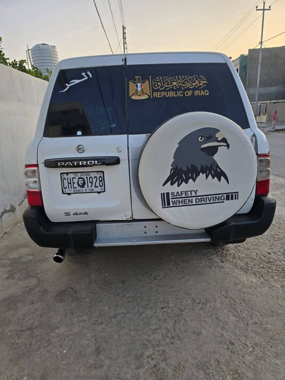 سلام عليكم نيسان باترول موديل 2002 مزاد بغداد بس قطعه ونص صبغ والباقي كفاله مكينه كير لوكير كفاله تخم تاير بالون جاهزه كهربائيات كله شغاله ع البلاد  السعر 70$ وبيها مجال يروحي   ***********---***********
