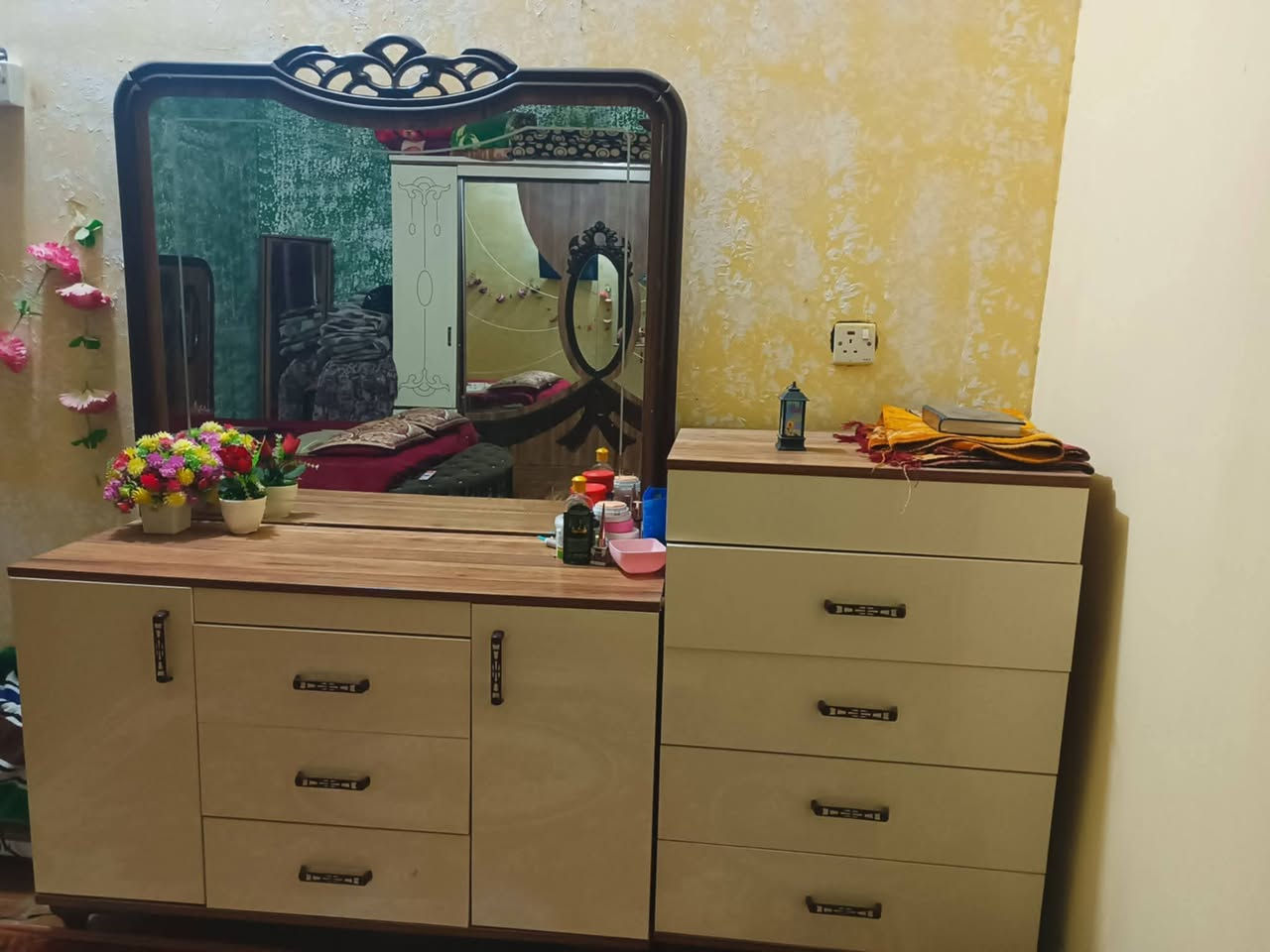 للبيع ٥ قطع غرفه نوم تركي سعر ٥٠٠ وبيه مجال ع خاص 
العنوان الكرمة صبيحات
*********** بي اوتساب 
*********** للاستفسار
