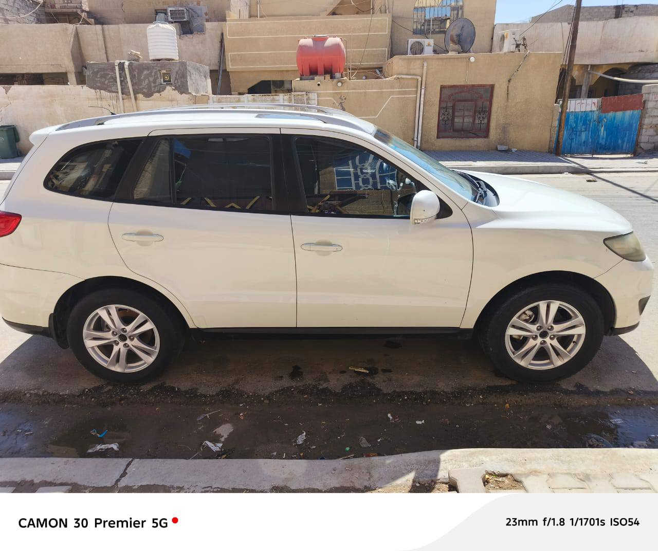 سنتافيه موديل 2011جديده مكينه 4  / 2400 سعر خاص 
هاتف  ***********
