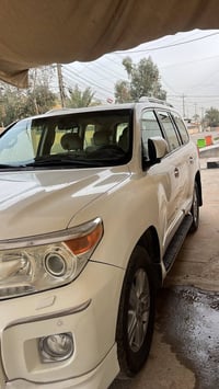 نضيفة • ٢٠١٢ • الرمادي