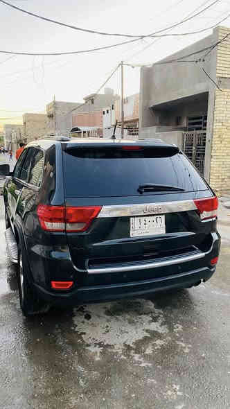 السلام عليكم جيب لاريدو 2011 بغداد بسمي 
بيها صبغ احزام 
رايدها 130 وبيها مجال 
العنوان بغداد الدوره 
***********
