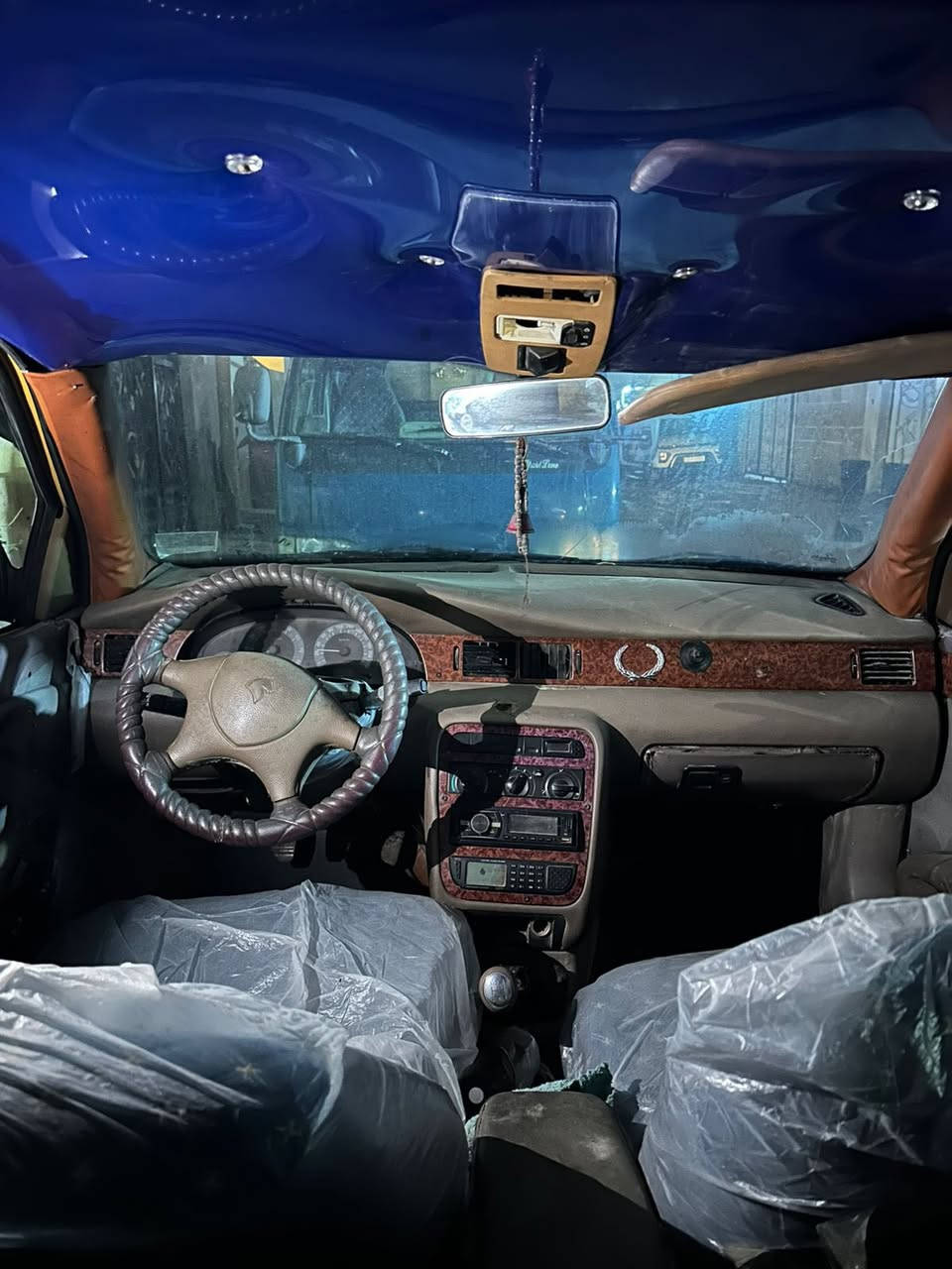 سمند مديل 2009سياره شغاله وخير من الله كير محرك تايرات جديد صدر جديد كهربائيات شغاله كله سعر 23وبيه مجال للستفسار ***********
