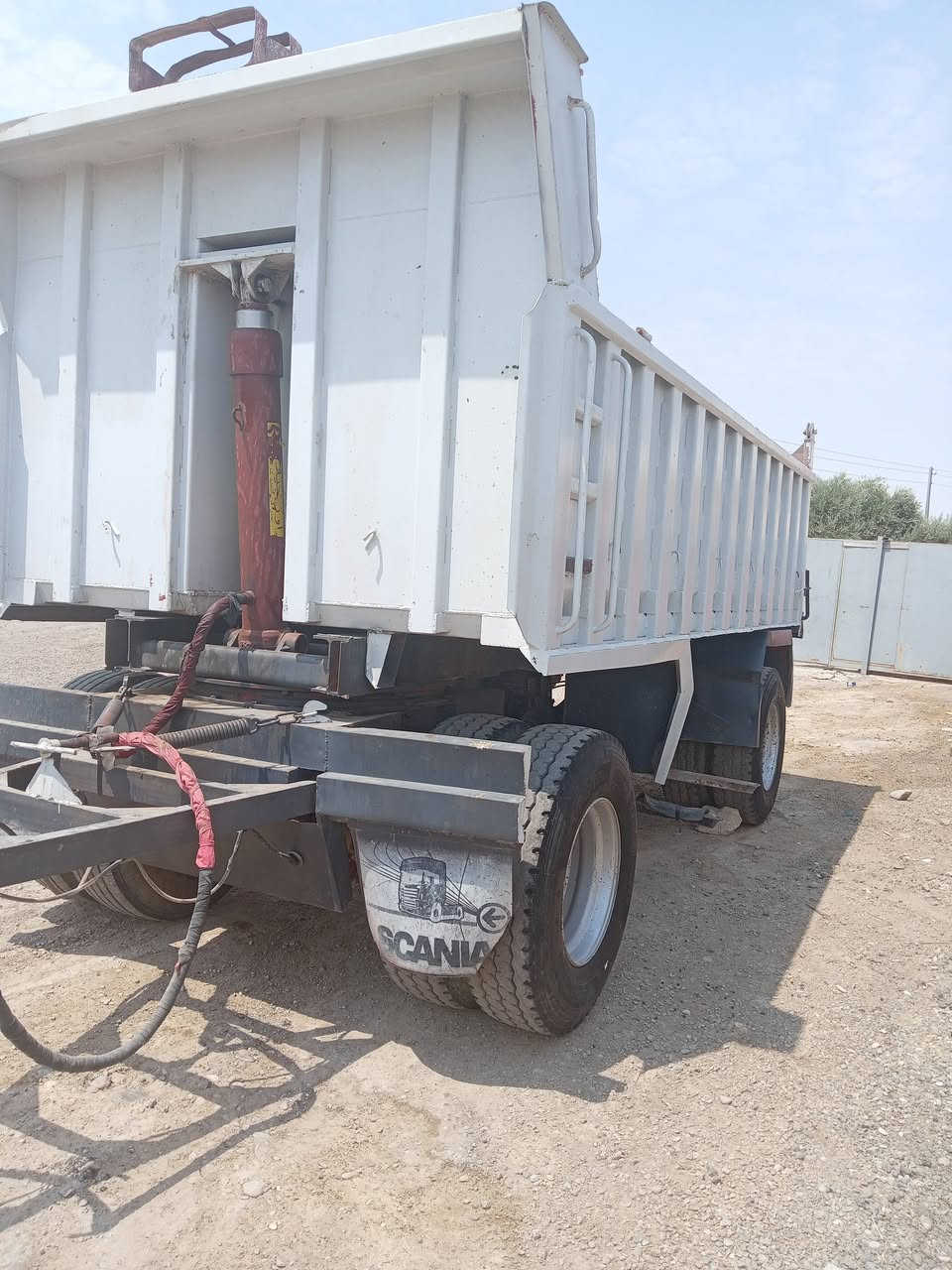 السلام عليكم
للبيع عربانه قلاب
فصال ارشد
طول 5متر
اتصال ***********
