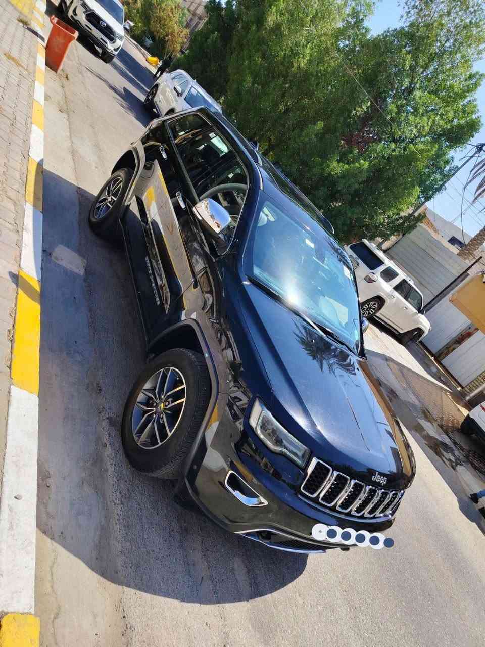 للبيع فقط
جيب لاريدو خليجي موديل ٢٠١٨
نص جاملغ جهة سايق فقط رش
بدون دواخل والباقي مكفول
مواصفات الللاريدو خليجي معروفه
رقمها اربيل سنوية ل ٢٩ 
عارضها ٢٤٠ وبيها مجال
مكانها كربلاء حي الحسين
***********
