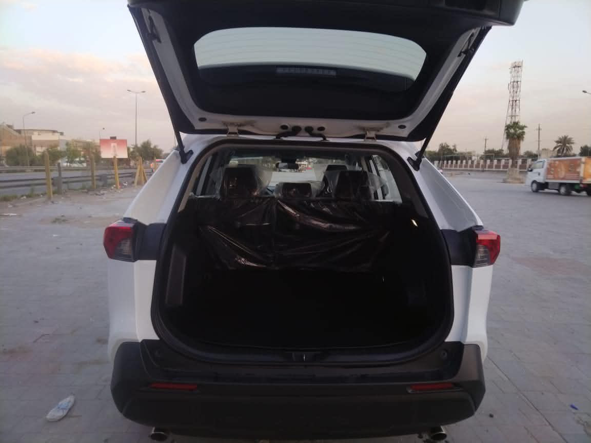 Rav4 Hybrid 2025 LE تويوتا راف فور هايبرد
وارد أمريكي
ماشية 23 الف ميل
حادث خفيف فقط الدعامية الامامية
بدون صبغ بدون تبديل بدون ايرباك
مرقم بغداد دخول جديد
بغداد الجديدة / الامين الثانية
السعر : 245
*********** فقط هاتف وواتساب
غير متواجد على الماسنجر
