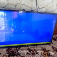 شاشه بلازمه • ٣٢ بوصة • هيت