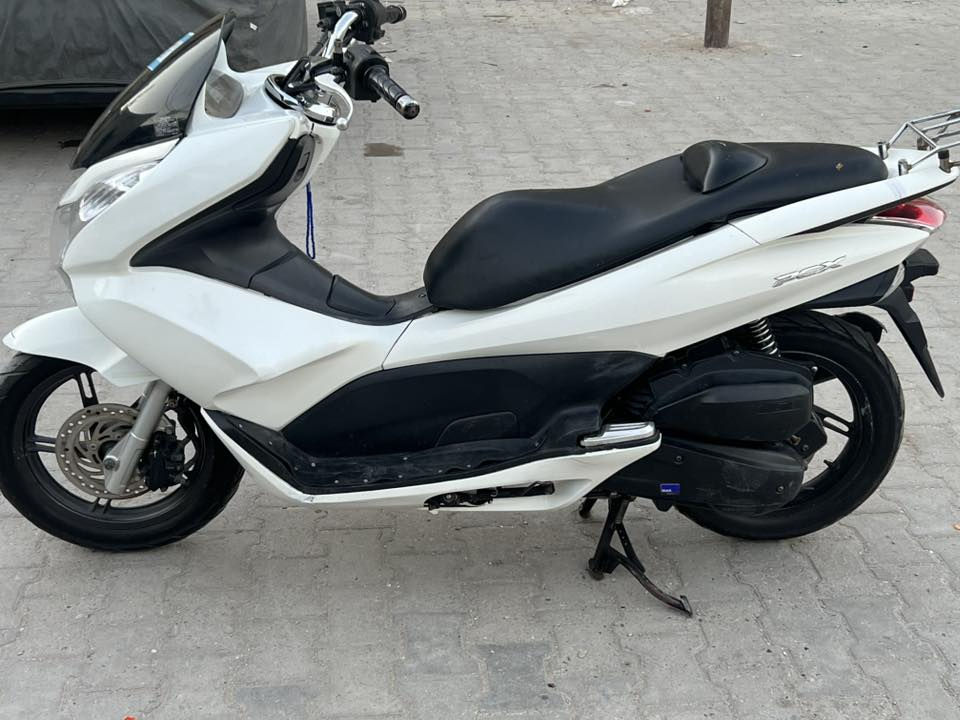 السلام عليكم bcx جيل اول ياباني Jf مال رنبة وصل موجود  محرك
 150 حرف A

مكينه برغي ممفتوح بيها شلعه معدل خير من الله 

تخم تاير البلادي مالها  كل نقص مابيها 

حساس ازدحام استان كلهن شغالات 

السعر. مليون و 500

  ***********  
مدينه الصدر
