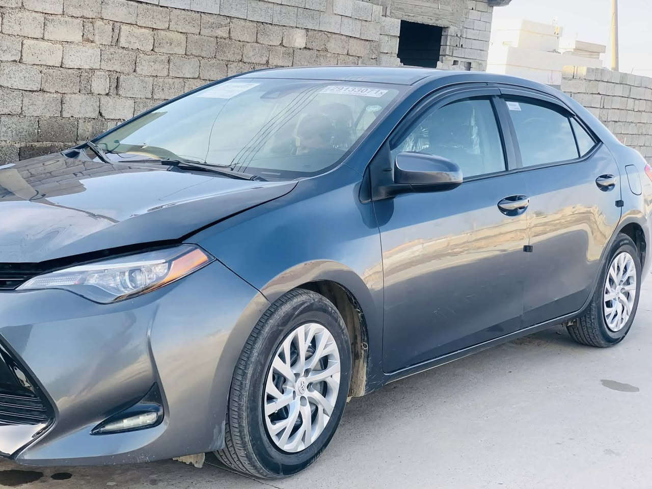 السلام عليكم
 كورلا للبيع موديل 2018 كير محرك شرط صدر تايرات شرط بيها بارد فقط في البونيد وجاملغ السكن سياره حلوه وجاهزه  رقم دهوك  والسونار مرفق  شرط التحويل و مكان السياره مخمور ناحية القراج السعر 138 وبيها مجال.
الاتصال على
***********
