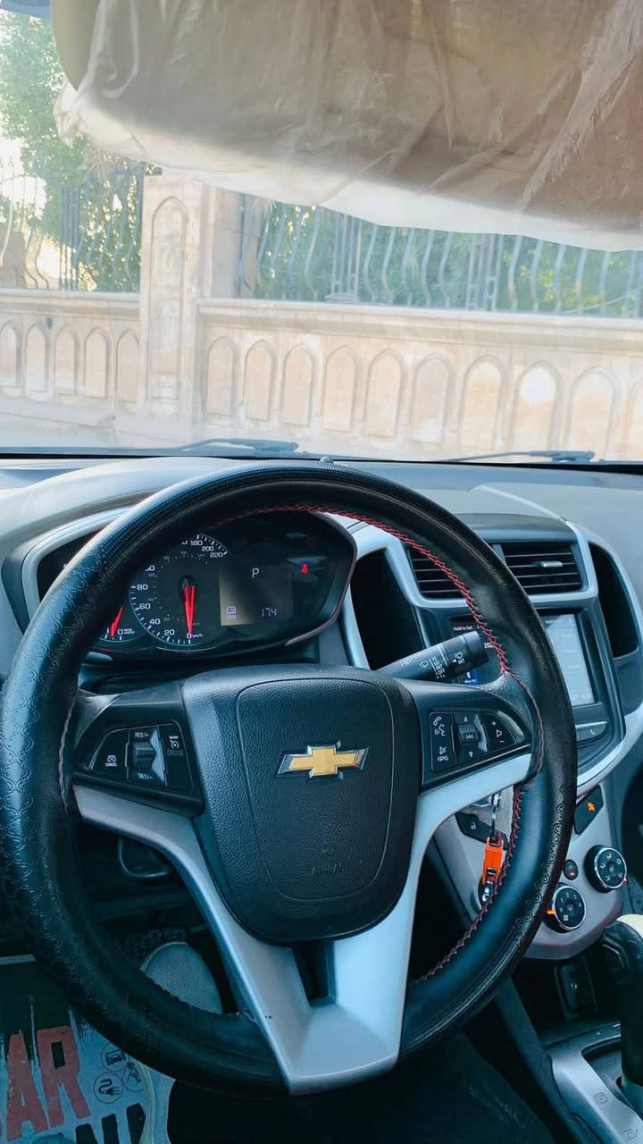 السلام عليكم من رخصة الادمن شوفرليت سونك2018 سيارة حلوة ونضيفة مكينة 1800مرغوب سيارة بيها اربع قطع والباقي مكفولة كير ومحرك شرط الفحص سيارة رقمها بغداد مشروع وطني قبل 4 ايام سويت رقمها بأسمي سيارة رايدها 85وبيها مجال قليل للطيبين للاستفسار ***********
