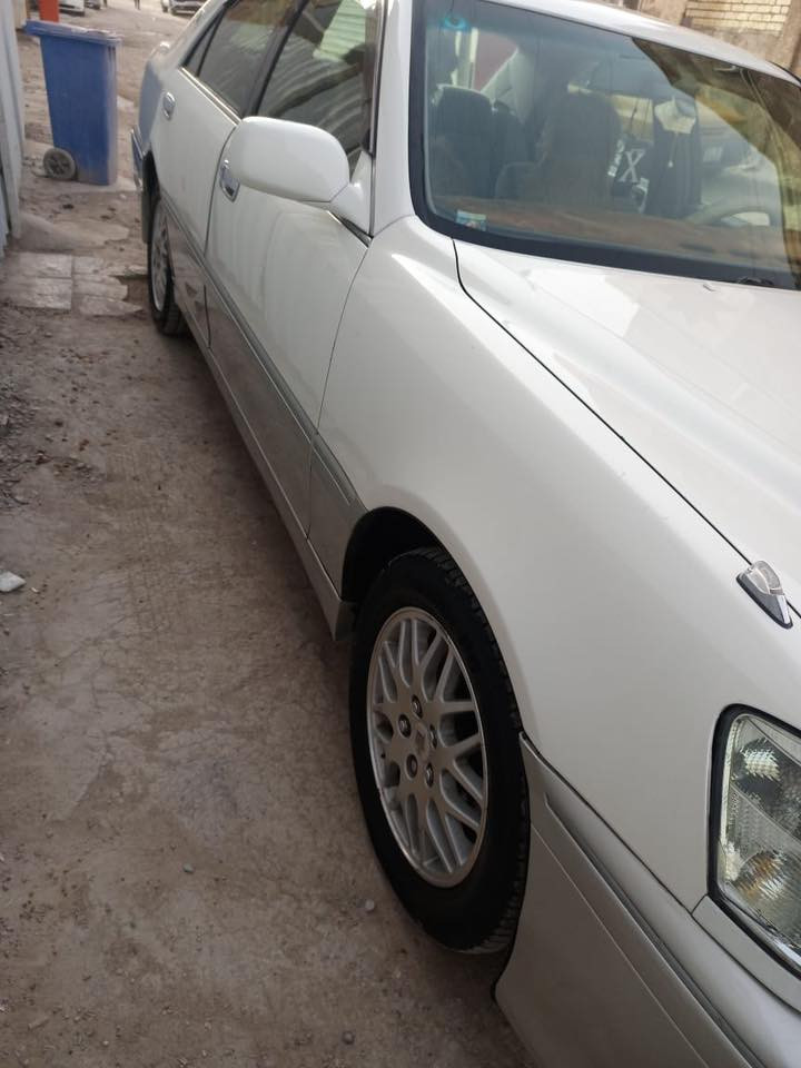 ملكه اصوليه للأخير وبغداد باسمي ٢٠٠٣ مكينه الديفور ٣٠٠٠ الكبير وكير وحداديه خير من الله تبريد شغال غرفه نظيفه كاعيه جلد تخم تاير ثلاث دكم كشنات كهرباء استيرن كهرباء بدون كص ونقل جثه برده خلفيه شاصي ١٧٥ وشرط التحويل سعر130 وبيها مجال غير متواجد عل فيس 
***********
***********
