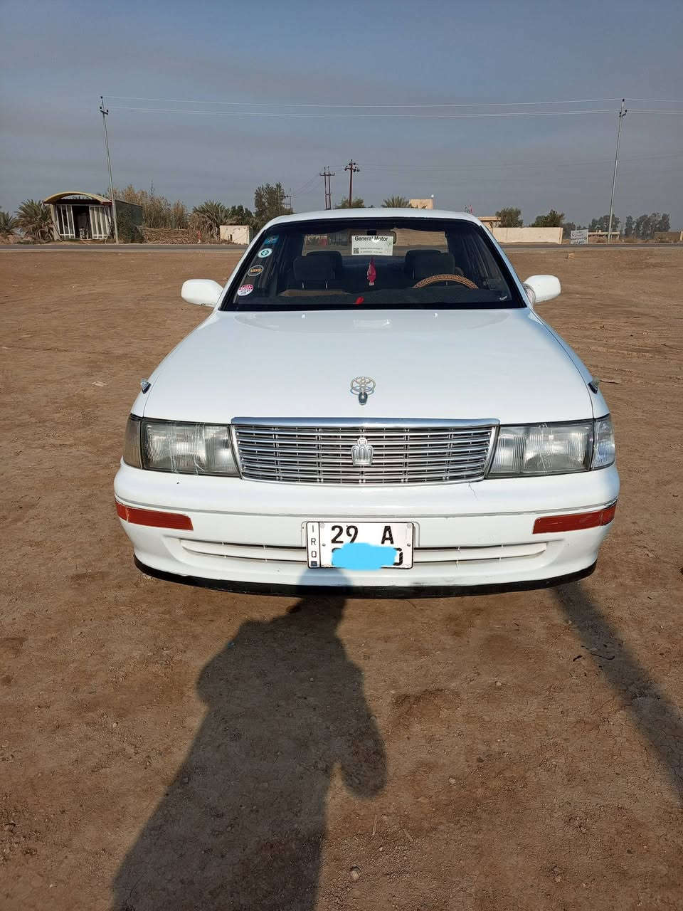 السلام عليكم
بطة كراون 93 للبيع 
رقم واسط بأسمي سنوية 2030 رقم جديد 
مكفولة من الضربة والكصة ونقل الجثة 
صبغ عام جمالية فقط .
دوشمة جديده. 
ارضية جلد جديدة.
گير ومحرك لا تنقيص ولا تبخير 
وحدادية و طخم تاير جدد.
السعر 55$  بيها مجال قليل.

***********
***********
***********
