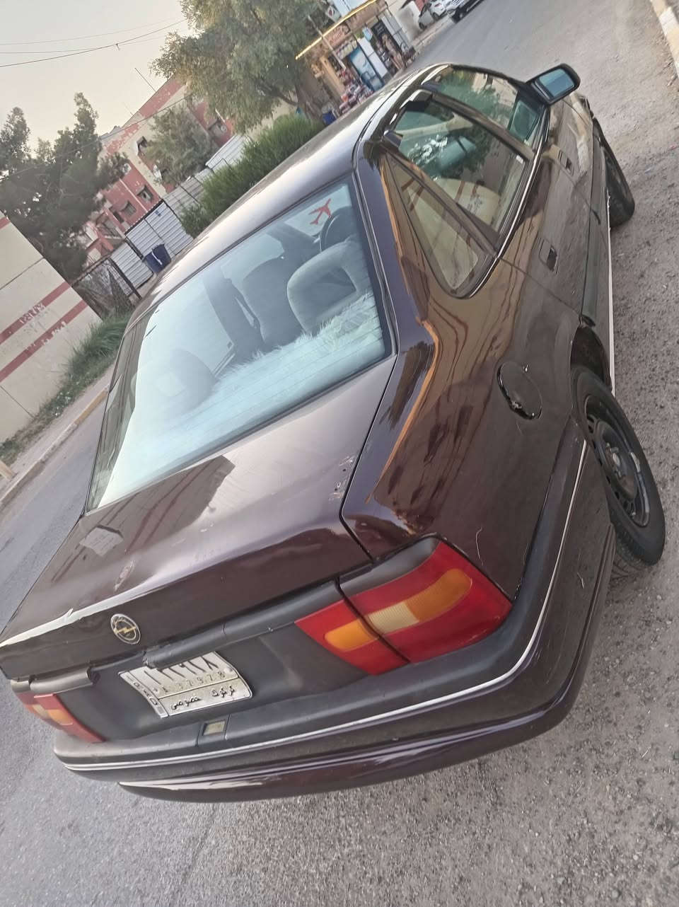 سلام عليكم اوبل فكتر موديل 1991لبيع مستعجل عليه سعره 28 بي مجال وهاي رقمي ***********

