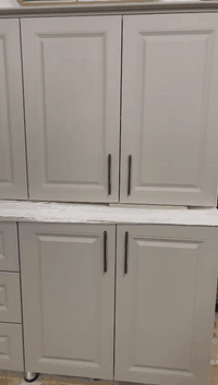 للبيع كاونتر تفصال HDF بلوك قياس الكاونتر مترين ونص سطح مرمر وسنك متر ونص مرمر بعده بنايلون بغداد الكرخ استفسار 
***********
