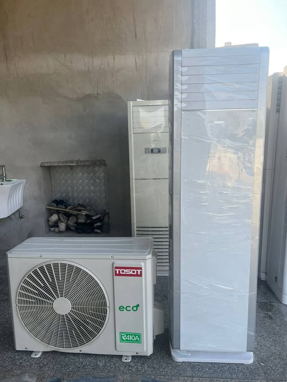 السلام عليكم
توست 2 طن كنتوري 
غاز 410 اصدار حديث 
مشتغل قليل جهاز جدا نظيف وبلادي 
على وضع الشركه لا تصليح ولا تبديل 
ملحقاته كامله وغازه مقفول 
تدفئه تبريد مغسول وجاهز للشد 
السعر 700 الف 
يوجد خدمه توصيل 
0771.443.0446 
مكاني بغداد .


**إذا كنت صاحب هذا الإعلان وتريد حذفه لأي سبب، رجاءا أرسل رسالة إلى الدعم الفني**