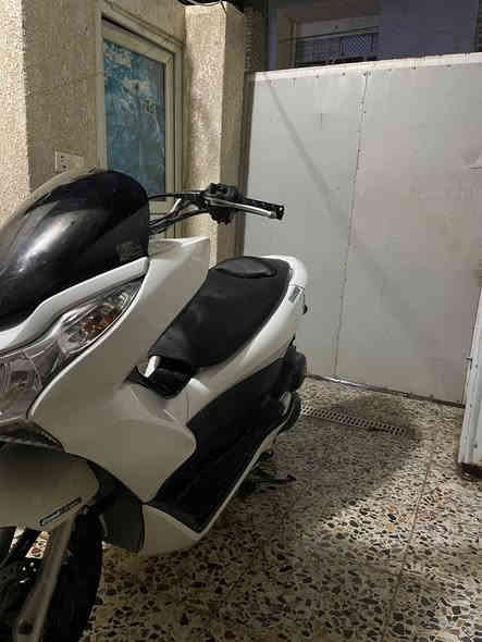 جيل اول ياباني 🇰🇷JF 
مواصفات 150 شوته طويله 
كفاله عامه  كفر بلادي والمكينه سبانه ممدود عليهة
ستان حساس ☑️ 
حساس زدحام ☑️ 
شرط المكينه متسمع صوتهة جيب فيتر وتعال افحص ابيعلك من باب البيت السعر 12 وبيه مجال مكاني الامين الثانيه رقمي ***********
