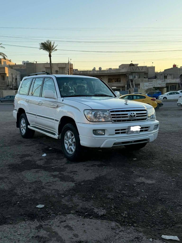 لاندكروزر 2004 بيها اربع قطع صبغ بدون حادث بدون معجون  سبعه راكب تبريد ثلاث قطع فتحت سغف ثلاجه دبل تانكي دبل فيتبم منضومة غاز كاملة وشغالة صار ثلاث سنين من شديتها خير من الله يعني صرف متفكر بي السعر 170 وبيها مجال مكان السيارة بغداد رقم الهاتف *********** بغداد, العراق
