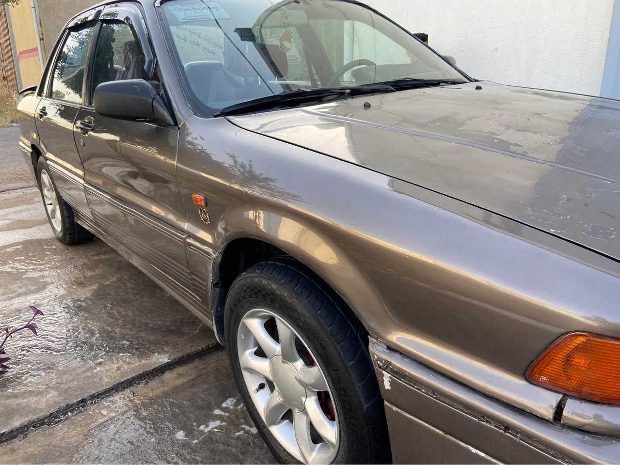 گلاندموديل ١٩٩١مه كينه ٦٣توماتيك 
سلايت تليشه مه سح ده حامي شه باح 
كير ئه وروبي مه كينه اوروبي تازه به ستراوه
جارتايه و ويلي نوي له سه ره 
ته قه ي تيدانيه سه ياره كي بي مه سره ف
٢٨٠هه زار غرامه ي له سه ره دواي محامه له بوت ده كيرمه وه ته حويل به شه رت وه ركه راوبراوه ي به شه رت تكايه اكه ر مشته ري ني بيزارم مه كه تيبيني له هه وليره *********** أربيل, العراق
