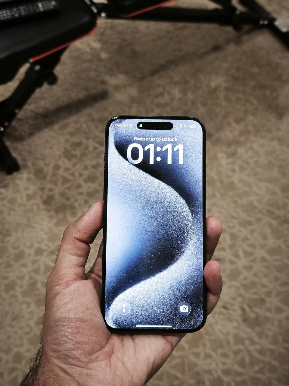 iPhone 15 Pro Max 512 GB للبيع
اللون نيلي 
ذاكرة 512 GB
بطارية 90%
كرتونته الاصلية مع وصل الشراء 

🔵 ملاحظة / الجهاز نظيف بس بي شخطتين بسيطة بالشاشة متبين أثناء الاستخدام ابد .

🔵 السعر = 1,125,000 قفل بدون عملة رجاءً
للتواصل = ***********
مكاني / بغداد - مجمع بوابة الكاظمية قرب الجسر الدوار@
