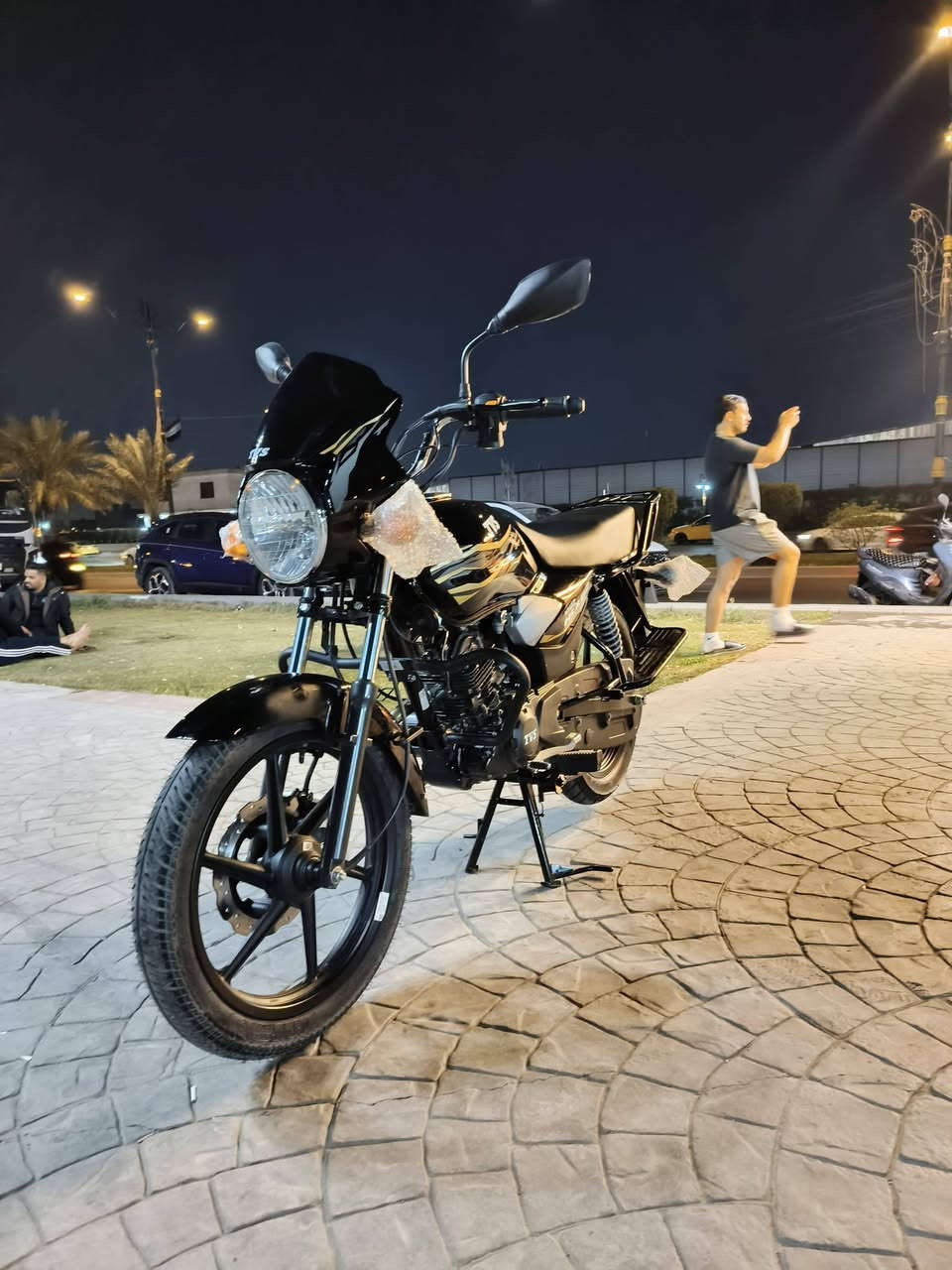 السلام عليكم دراجه تيفي اس البارحه منزلها بل سنويه  2023
طالعه بل 2026 رمبه رقم وسنويه سعرها 3100
بيها مجال قليل رقم تليفون *********** المكان بغداد
