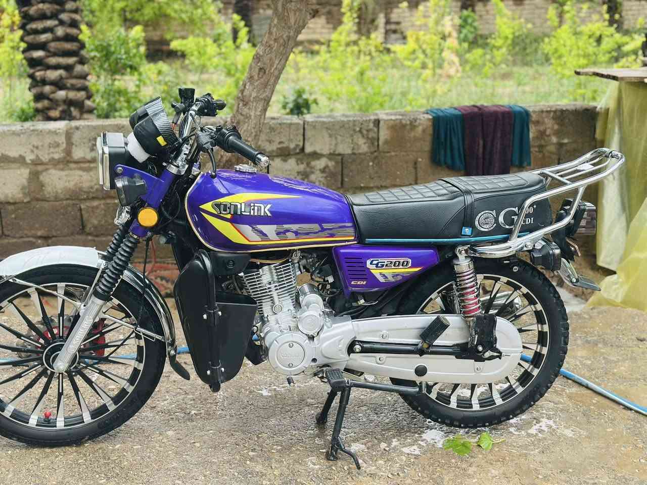 سلام عليكم 🫡 دراجه سيفان محرك ٢٠٠ للبيع مكان ديالي الخالص السعر 780 موديل 25 نضافه ٨٠ بل ميه


**إذا كنت صاحب هذا الإعلان وتريد حذفه لأي سبب، رجاءا أرسل رسالة إلى الدعم الفني**