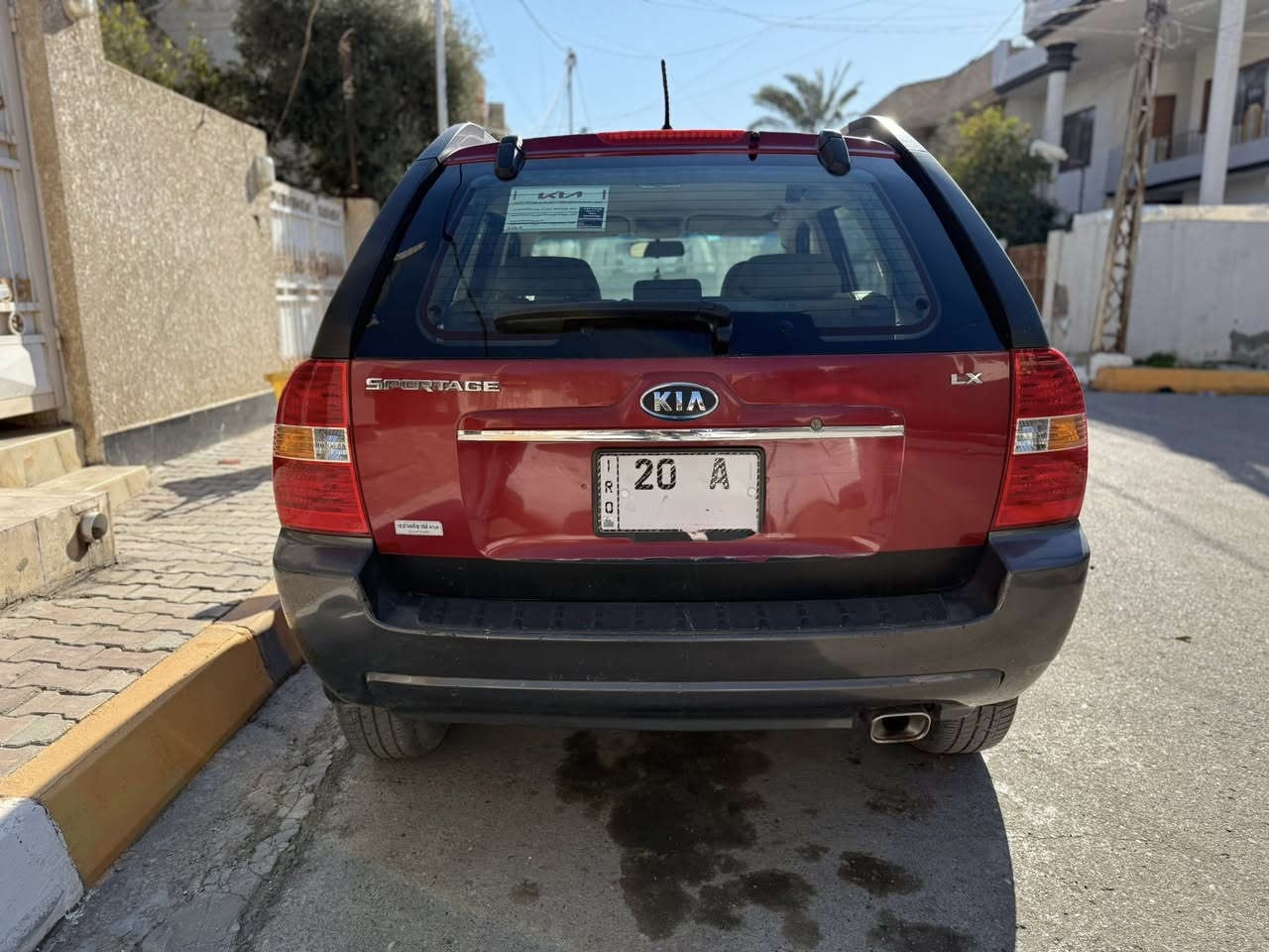 سلام عليكم KIAسبورتج موديل2008 وارد أمريكي بدون ضرر  رقم ديالى دولي محرك وكير بلادي لاصرف ولاتبخير ماشية(143الف) مواصفات عادية مكاني:ديالى بعقوبة.
السعر:115$ وبيها مجال
الرقم:***********
