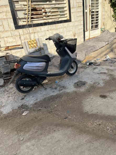 دراجه منغولي مديل ٢٠٠٣ مكينه وكير خير من الله كهربيات كله شغاله لايت اشاير كله شغاله سلف فقط باتري الشعر ٣٥٠ وبيه مجال ‭٠٧٨٥ ٦٢٥ ٢٧٨٢‬
