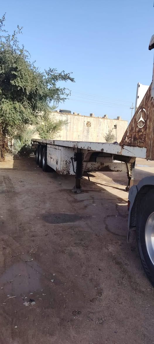 سلام عليكم البيع عربانة ماموت مكفولة كفالة عامة طول ١٣ و٦٠ الاستفسار *********** 》سعر ١٢٠ وبيها مجال
