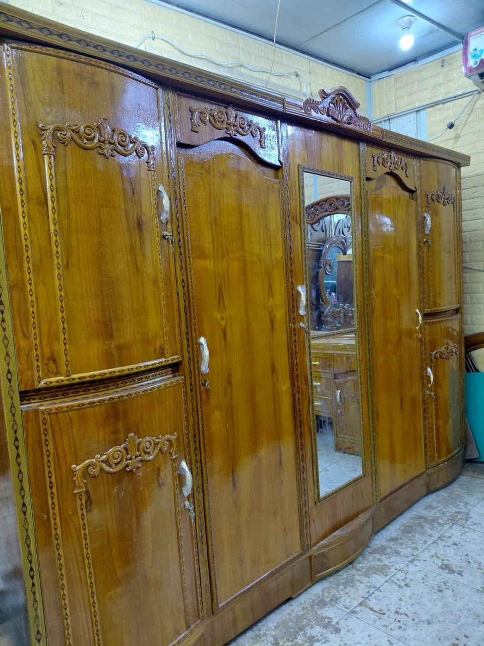 غرفة ام الخمسه طابقين تسكام شغل بغداد ضهر جرجوبه
جربايه صاج زان كله مدوشمه بدون زاويه
العنوان كوت حي الجهاد 
السعر ب700وبيهاا مجال 
@ اشاره


**إذا كنت صاحب هذا الإعلان وتريد حذفه لأي سبب، رجاءا أرسل رسالة إلى الدعم الفني**