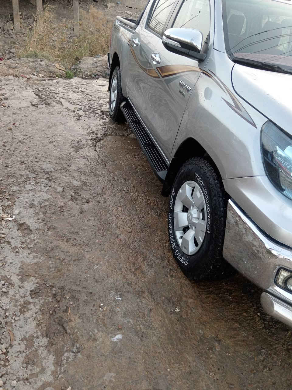 السلام عليكم
للبيع او مراوس تويوتا هايلوكس موديل 17 كويتي اصل فور ويل كير عادي   رقم كربلاء دولي تحويل مباشر مكاني الديوانية الاستفسار اتصل على الرقم ***********
