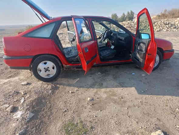 اوبل فكتره للبع حجم 20 رقم نينوى اخظر سنويه منتهيه بل 18كابون بانزين بيه تواير جدد 4  وايرمنيا كلو شغاله كير مكينه شرط مكينه مال كصه بدون ظرر صاحبه الشرعي مسافر بيه وكالة عامه من الشرعي عل وكيل صادره الوكاله بل200020ابيع كوم حديد بس مكفول من الحكومه والعشاير انطيك سعره 20 وبيه مجال للبيع سيارة حيل نضيف ///   ***********  /***********
