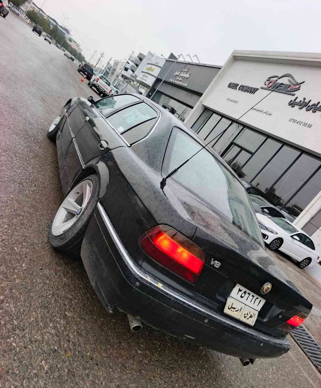 للبيع بي إم كاسحه
730 v8         اسعر(52) 
كير ومكينه بشرط 
موديل (94) فول سلايت محدثه 2000
باقي المواصفات معروفه 
رقم اربيل شرط تحويل وكاله
حداديه مامي خلفي جديد 
بيهة طخه جملغ امامي 
صبغ عام الجماليه
 استفسار اتصل عرقم بي وتساب ***********
