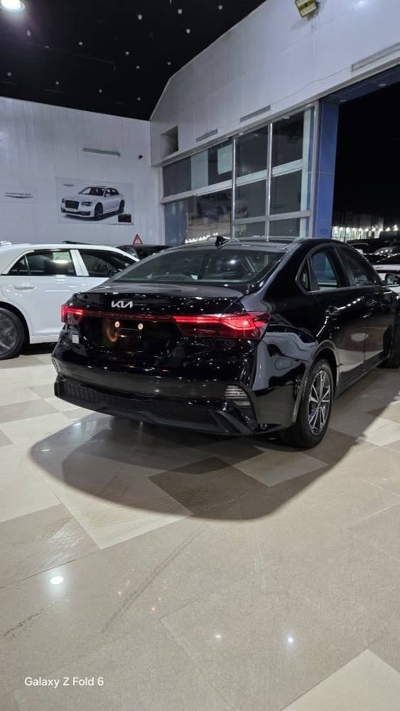 كيا فورتي 2024 للبيع 
حادث السيارة بس البنيد صبغ بدون دواخل بدون ايرباك 
ماشية 35 mil 
محرك 2000 دوش 
0750 899 2970 
0751 739 2015 
0770 345 0722 
.
 

.. . 
... أربيل, العراق
