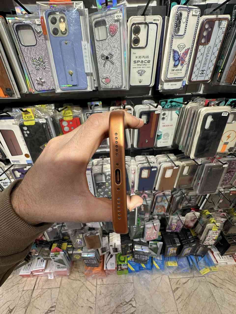 السلام عليكم
Iphone 17 pro max 256GB
دبل سيم كارت
نظافة ‎%‎
بطارية 100 مشحون 55 مرة
باكيت وكيبل أصلي
مستعمل 3 أشهر
مكفول من التصليح ومن أي خلل
السعر مليونين و50
مكاني بغداد العامرية
***********
لا يوجد توصيل
