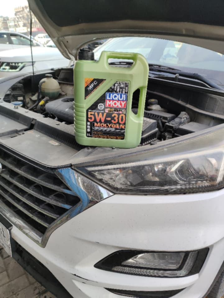 زيوت لكويمولي الالمانية
- زيوت تخليقية بالكامل 100%
- تقنية عالية ضد التاكل والتاكسد
- تقليل اجهاد المحرك
- حماية و تنظيف داخلي لاجزاء المحرك
- خاضع للمواصفات القياسية  لمعهد البترول API
- مطابق لمواصفات الجمعية مهندسي السيارات SAE
الموزع المعتمد ومركز الخدمة المعتمدة
ورشة المهندس مصطفى فحص وبرمجة السيارات
#مصطفى_فحص_وبرمجة
#ورشة_المهندس_مصطفى_لصيانة_السيارات
#ورشة_المصطفى_LIQUI_MOLY
- بلكات - نوزلات - مجاول - فيتبم - فلتر بنزين 
- فحص وبرمجة وصيانة السيارات بالكمبيوتر
- تبديل زيت المحرك مع الفلاتر
- تبديل هيدروليك كير وتورباين بالجهاز 
المشتل - الشارع العام - قبل تقاطع الاجراس


**إذا كنت صاحب هذا الإعلان وتريد حذفه لأي سبب، رجاءا أرسل رسالة إلى الدعم الفني**