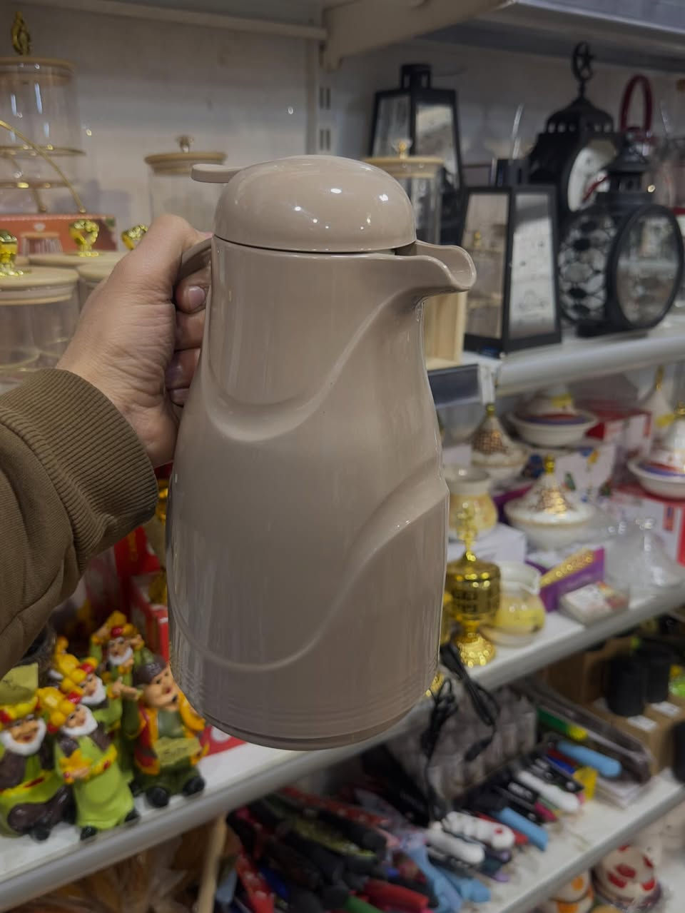 ترمز شاي
سعر القطعة 4000 دينار فقط
العنوان :موصل حي الصديق شارع البان 
الآوي
يتوفر توصيل داخل الموصل و جميع المحافظات
للاستفسار مراسلة الصفحة أو الاتصال على الرقم ***********
