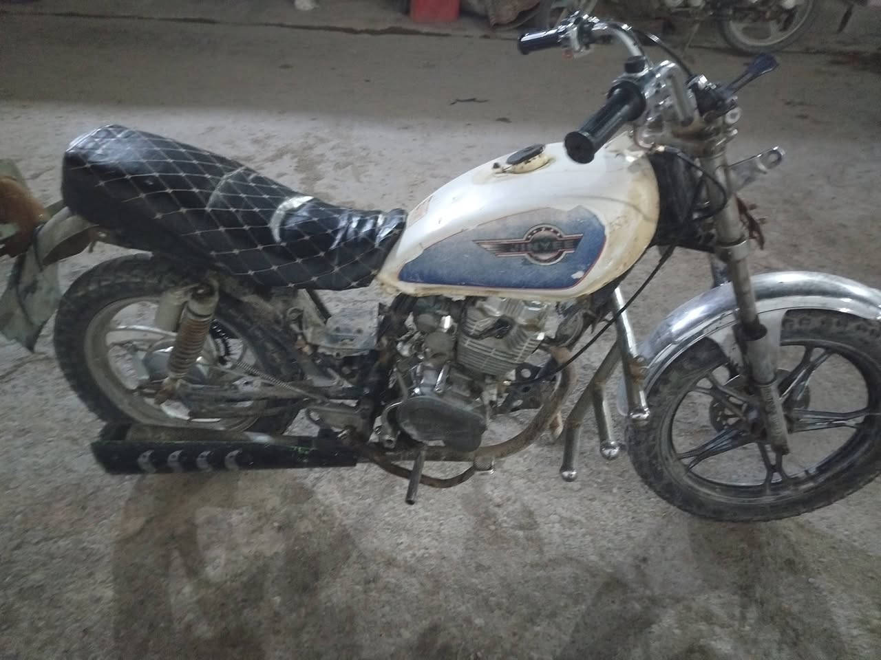 دراجه للبيع سعرها 100,000) ***********
