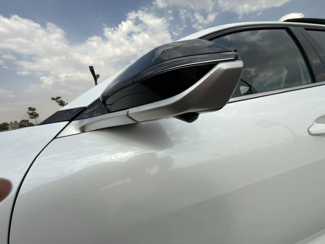 السلام عليكم….K4 GT امريكي موديل 2025
فول مواصفات vip اخر اصدار
محرك16 تيربو 
مواصفات كشنات جلد حار+بار استيرن حار
5 كامرات 360 درجة 
لايت 6 عدسات
بانوراما 
تشغيل بصمه بصمه ابواب تشغيل عن بعد 
انارة محيطية ب دشبول وا ابواب
سستم صوت هارموني يعني شي خرافي
السيارا مفولة للخير بيها هواي مواصفات
الظرر..::
قبغ الصندوق الوجه مالو مصبوغ فقط 
بدون ايربكات كلها شركة
السيارا ماشية4 الف ميل
السيارا بدون رقم تترقم شمالي فقط
سعر السيارا. 185 وبيها مجال شي بسيط
مكان السيارا موصل او اربيل
للستفسار على الارقام 
***********
***********
