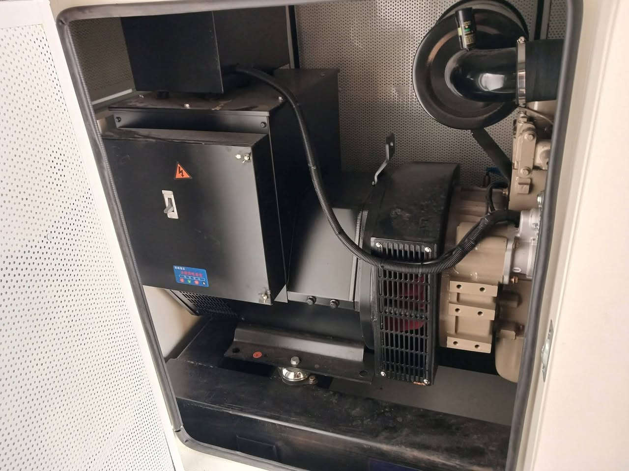 تم بحمدلله وصول وجبة  مولدات  كمنز 102
6سلندر   

كاتم صوت ١٠٠/١٠٠ سوبر سايلنت 

التوليد  استانفورد   150 كيفي KAY

انتر كلر جويتر  سوبر نظام حمايه كامل إطفاء وتشغيل ذاتي 

للاستفسار اكثر الاتصال على الأرقام 📞

*********** وتساب

***********وتساب

***********وتساب

العنوان اربيل الصناعه الجنوبيه متوفره خدمة توصيل لجميع المحافظات 

لدينا جميع انواع المولدات بجميع الاحجام والماركات 

بأنسب الاسعار

65 ورقه

#ابو عبدالله أربيل للمولدات الاوربيه #
