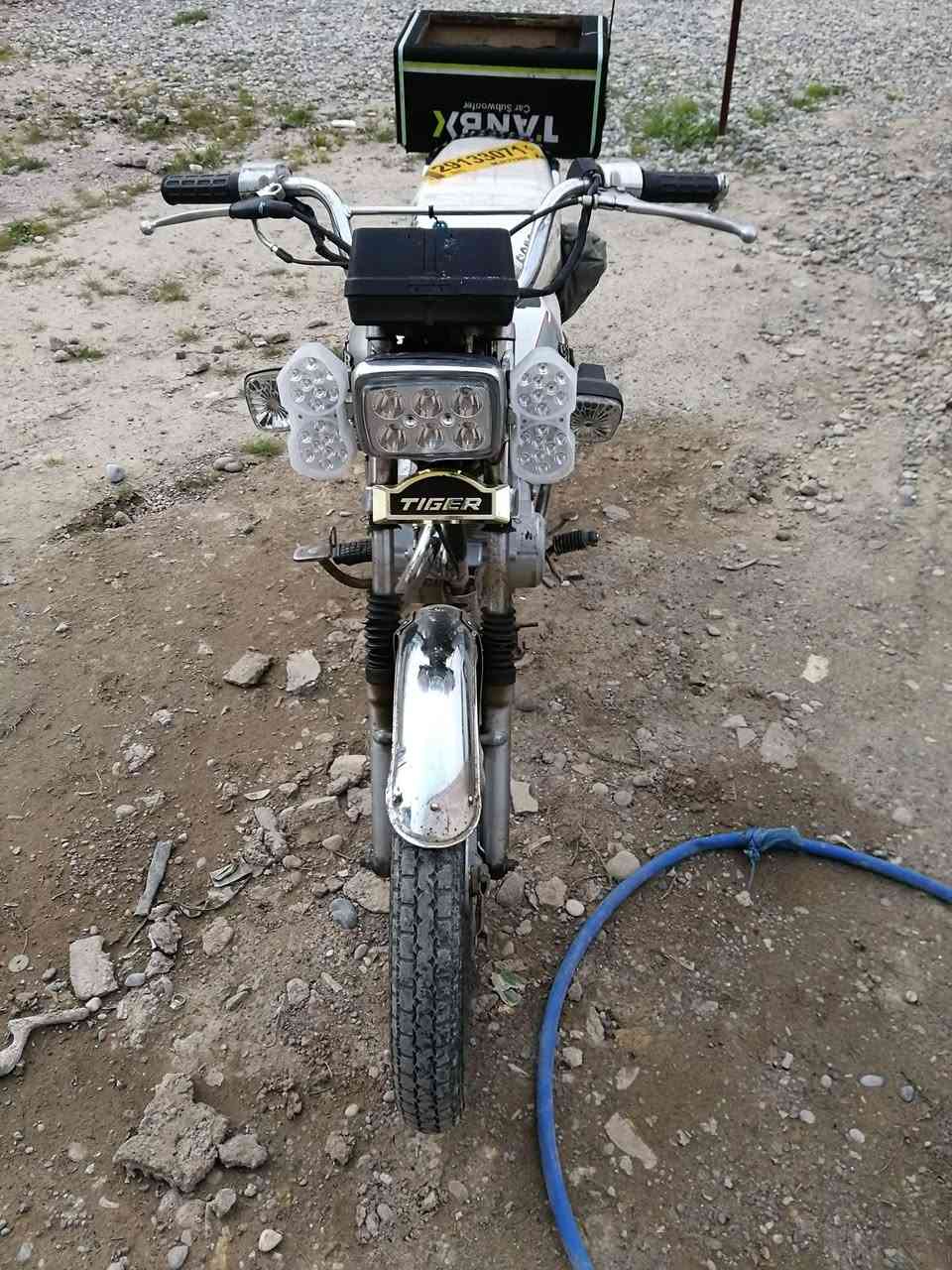 للبيع ساخت 2020 السعر 400الف كلو شغال محرك مفتوح ***********موصل
