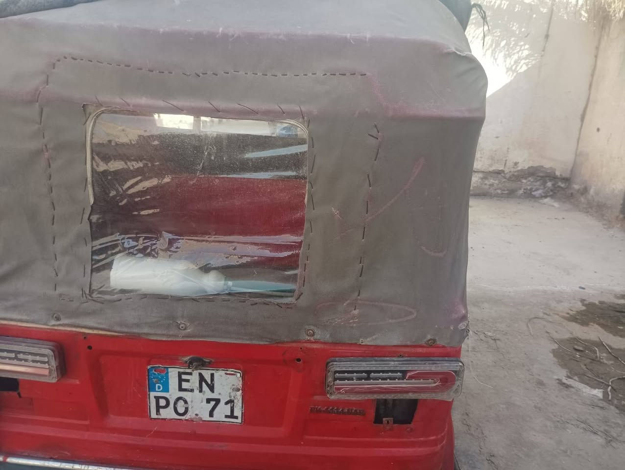 سلام عليكم  تكتك موديل 18  انه مكلف بل نشر   نكره سلف خير من الله  مكينه تخم تاير فقط نقص بس جامه  تصل عله رقم راعيه  انه ***********مكلف بل نشر  سعر اتصل  عله رقم وبل خدمه ادوات ادوات
