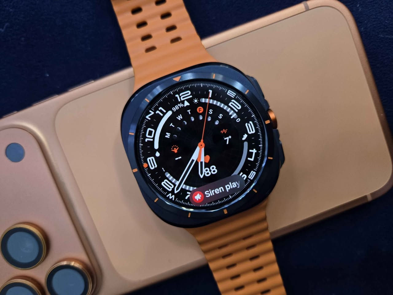 Samsung Watch Ultra

100% خاوێنە
کامل ئەشیایە

370,000 السليمانية, العراق


**إذا كنت صاحب هذا الإعلان وتريد حذفه لأي سبب، رجاءا أرسل رسالة إلى الدعم الفني**