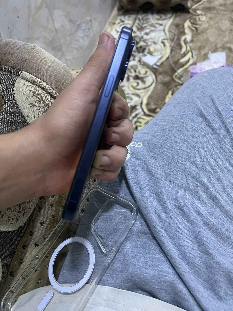 ايفون 15 برو ماكس دبل سيم نموذج ZA بطاريه 91 ذاكره 256 جهاز فقط مبدل شاشه ونوعيه كلش زينه وسلسه بل استخدام نضافه فوللل  فيس ايدي فوللل جهاز مال بيت سعر 700 وبي مجال لل طيبين رقم /***********
