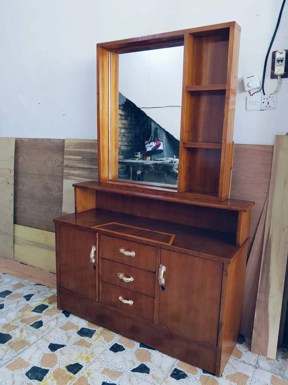 غرفة اخشاب للبيع سعر مناسب


**إذا كنت صاحب هذا الإعلان وتريد حذفه لأي سبب، رجاءا أرسل رسالة إلى الدعم الفني**